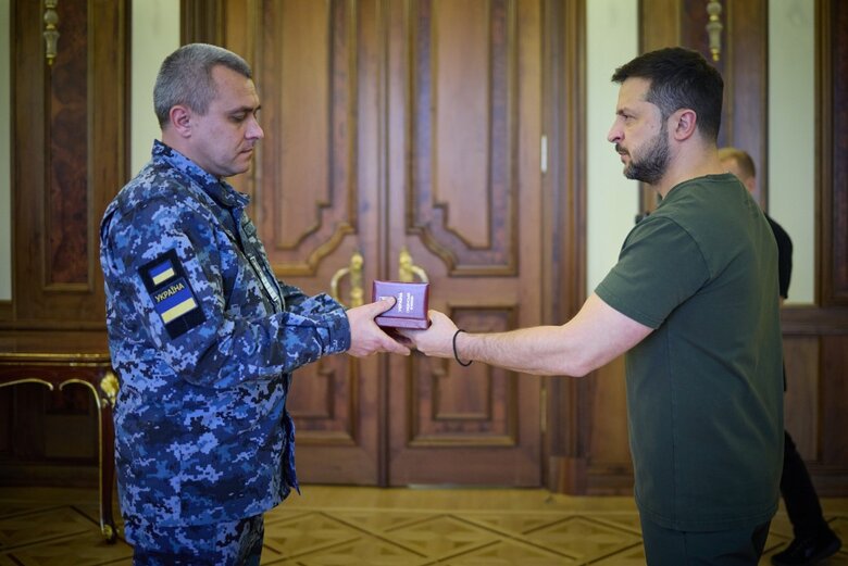 Russia will not win battle for Black Sea, our operations are reaching more and more distant borders, - Zelenskyy 04