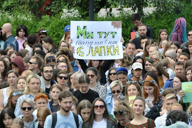 Thousand of Ukrainians protested against animals’ abuse 14