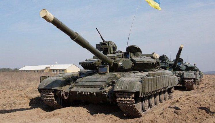 Яценюк поручил безотлагательно выделить средства на дополнительную мобилизацию