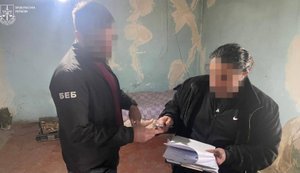 Реалізовували підроблені американські долари: на Одещині поліцейські викрили двох іноземців. ФОТОрепортаж