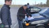 Мер Олевська на Житомирщині підозрюється в розкраданні 650 тис. грн під час фіктивного ремонту доріг, - СБУ. ФОТО