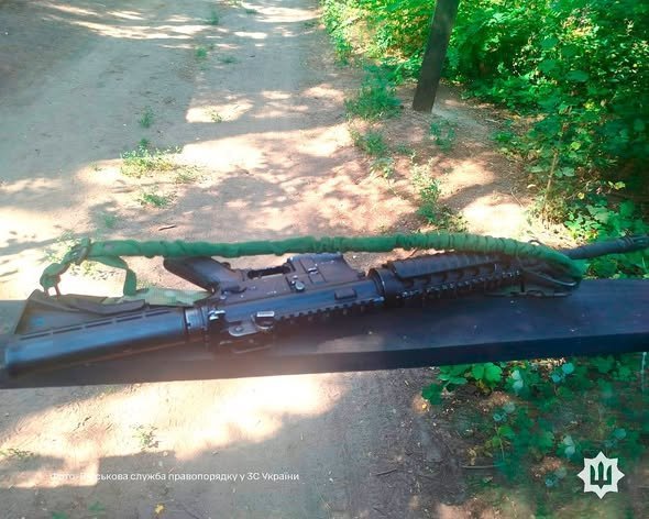 На Дніпропетровщині знайшли зброю, яку перевіряють у справі про тяжкі злочини на Київщині