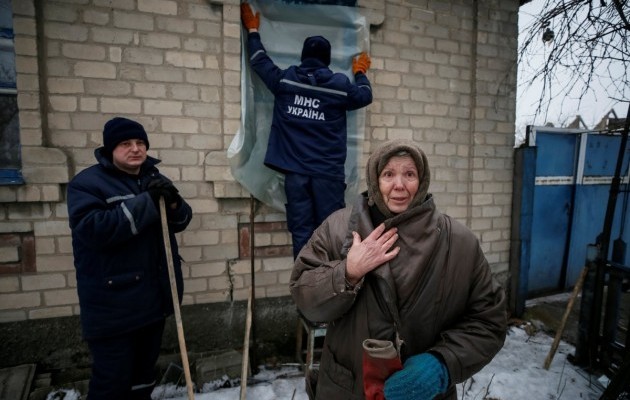 Avdiivka recovers from shelling aftermath: mine clearance, repair underway 08