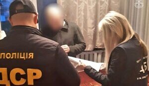 UAH 120 million of tax fraud: two customs officers who issued trucks with cigarettes as empty will be tried - Prosecutor General’s Office. PHOTOS