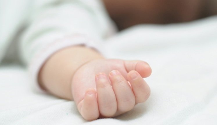 12-річна дівчинка народила дитину в Рівному: поліція проводить розслідування