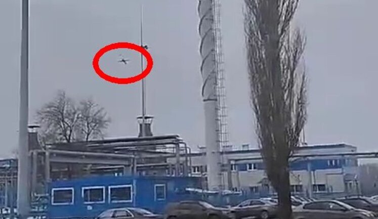 Прилет украинского дрона на газовую станцию ​​в российском городе Петровск Саратовской области: "Ох, #бать!!! Них#я, бл#дь! Ах#еть нах#й!". ВИДЕО