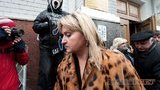 Приговор Луценка люди встретили криками "Пшонку на тушонку!". ФОТОрепортаж