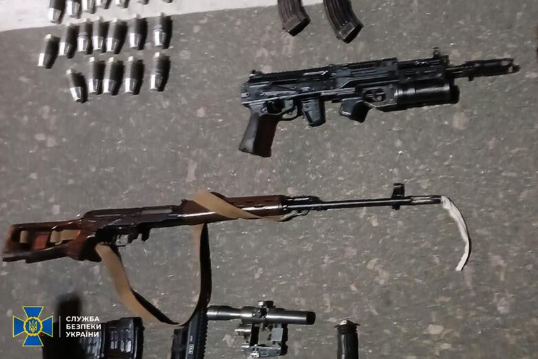 The SSU detained six more traffickers who were selling trophy weapons in Ukraine