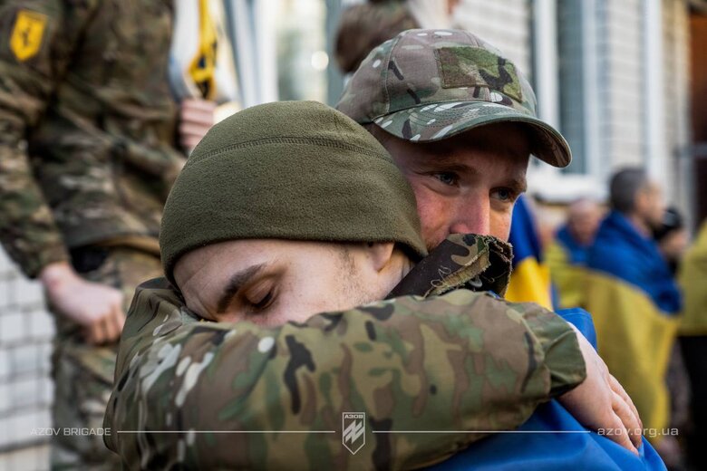 Обмен пленными 19 марта: Шесть бойцов Азова вернула Украина