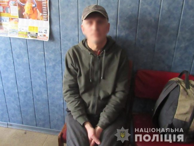 Псевдофельдшер вакцинував двох пенсіонерів снодійним, пограбував і намагався підпалити їхній будинок, - поліція Сумщини 08