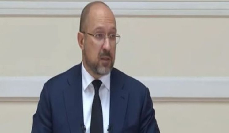 Задолженности по выплатам военнослужащим нет, - Шмыгаль. ВИДЕО