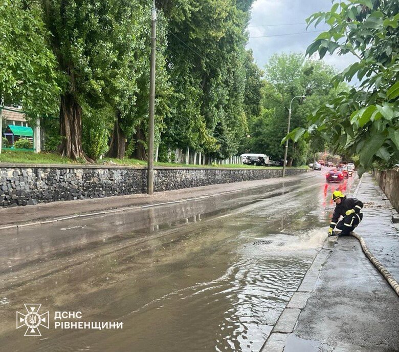 Bad weather hits Ukraine