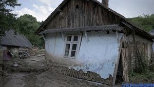 Постраждалим від повеней на Буковині досі не виплатили компенсацію, - ЗМІ. ВIДЕО