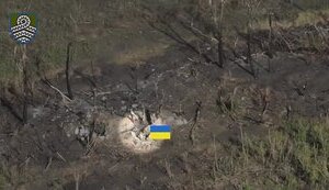 Бойцы 59-й ОМПБр захватили вражескую позицию, даже не применив тяжелую технику. ВИДЕО
