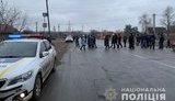 Жители Мерефы перекрыли трассу в знак протеста против добычи сланцевого газа, - полиция Харьковщины. ВИДЕО
