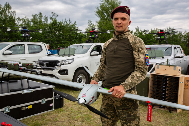 Окко передало ДШВ розвідувальні безпілотники