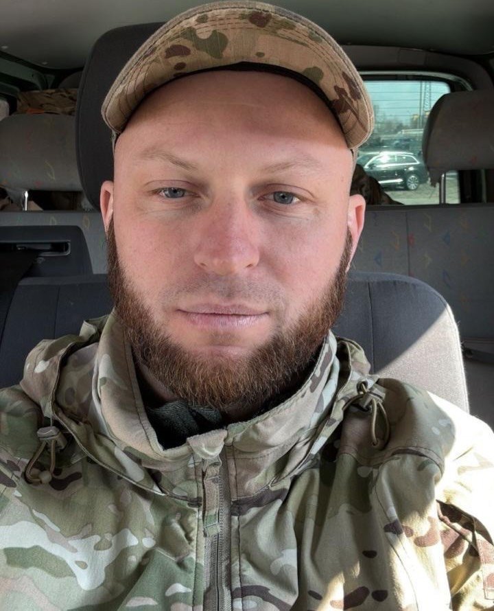 Денис Попович
