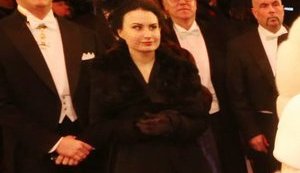 Голу дівку на бал привів посол РФ в Австрії, - Ірина Геращенко про провокації Femen у Відні. ФОТО