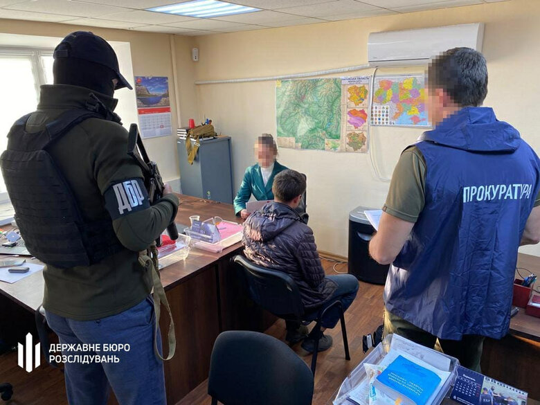 Ексчиновника Куп’янського лісгоспу засудили до 5 років за співпрацю з окупантами