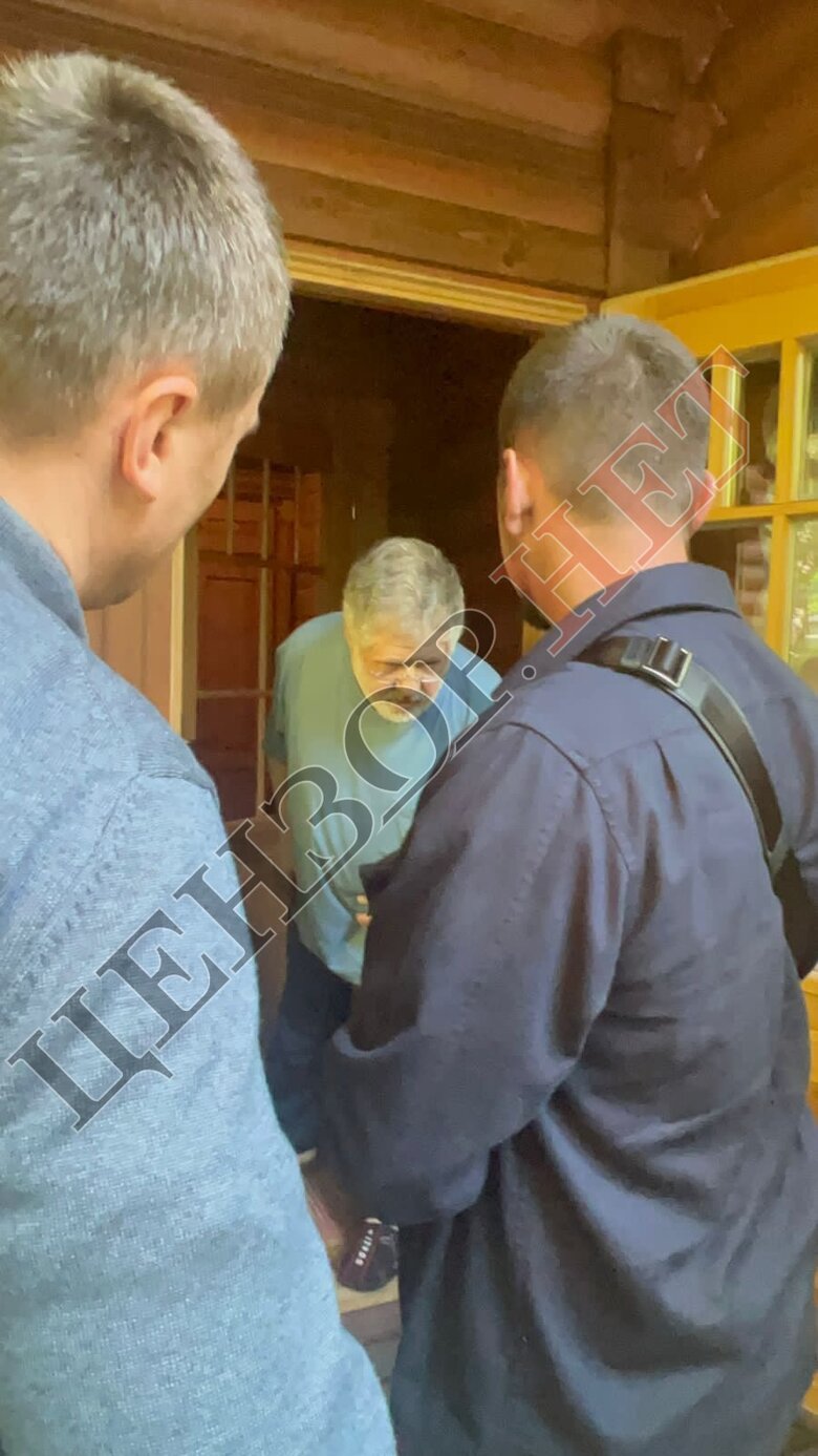 Коломойському вручили підозру в легалізації майна, отриманого шахрайським шляхом 01
