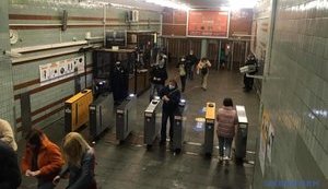 В первый день ослабления карантина столичным метрополитеном воспользовались 310 тыс. пассажиров, - КГГА
