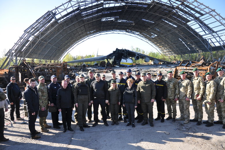Ministers of Internal Affairs of Poland and Baltic states visited Hostomel 12