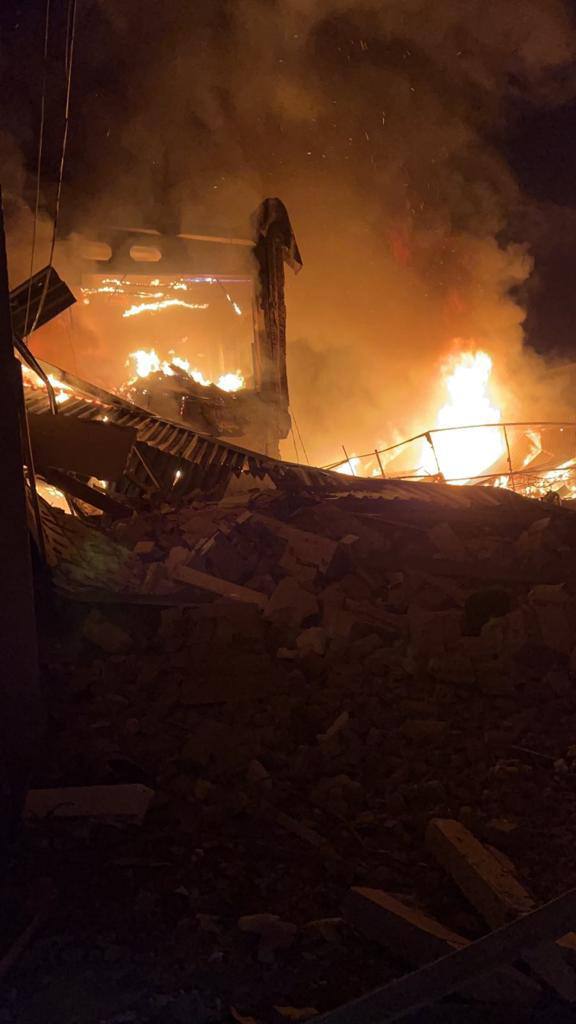 Наслідки ворожих ракетних ударів по Запоріжжю 02