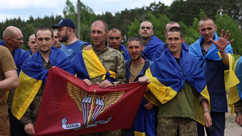 On 24 May, another 307 Ukrainian servicemen returned to Ukraine from Russian captivity.