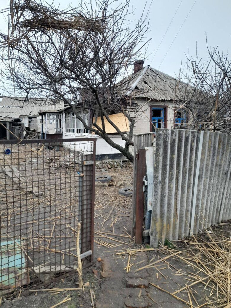 Окупанти вдарили по селу на Харківщині