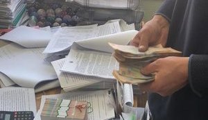 Сотрудник института "Укравтодора" попался на взятке за подтверждение качества асфальта