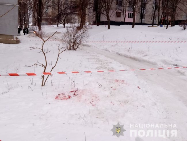 Неизвестные стреляли в полицейского в Харькове, он тяжело ранен 03