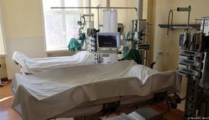 В Германии возмущены запретом плановых операций из-за пандемии, — СМИ