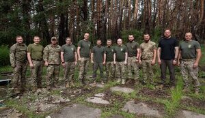 Зеленський відвідав Вовчанський напрямок: Військові фіксують тут найманців РФ з Китаю, країн Африки та Азії. ВІДЕО+ФОТОрепортаж