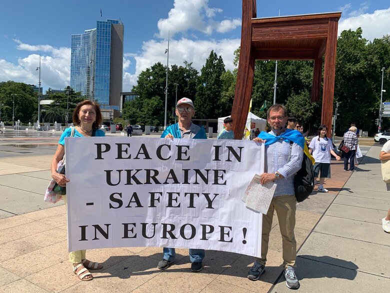 Протест против визита Матвиенко и делегации РФ в Швейцарию