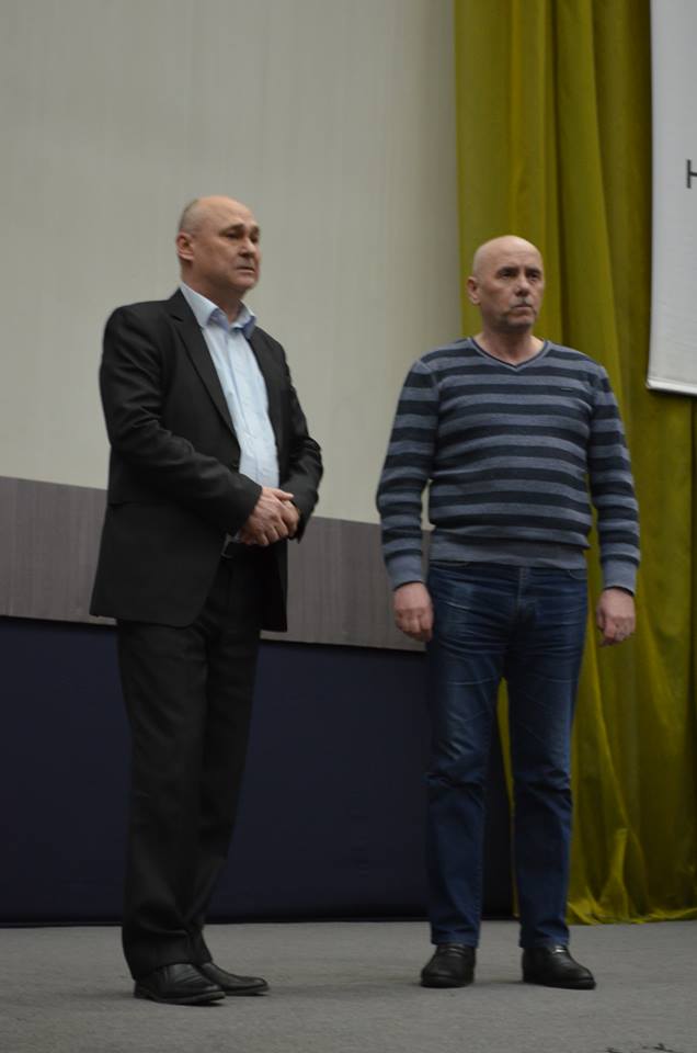 У Дніпрі нагородили робітників війни - Народних Героїв України 13