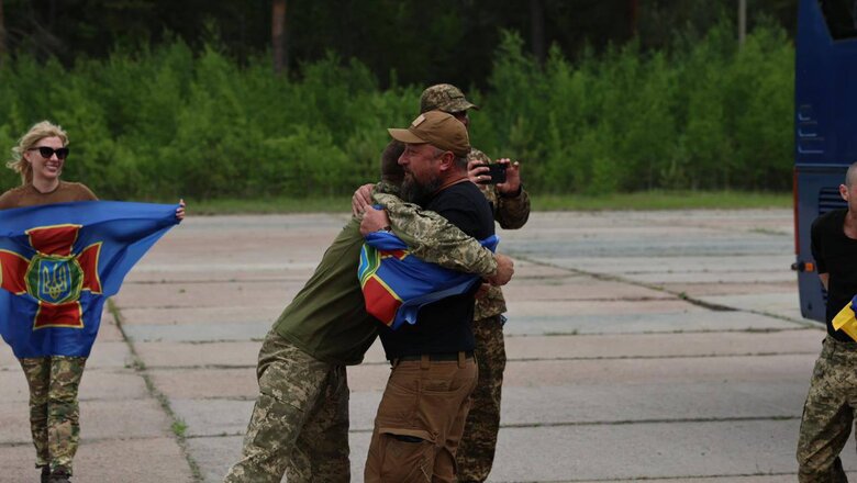 On 24 May, another 307 Ukrainian servicemen returned to Ukraine from Russian captivity.