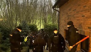 Обшук у Киви проводиться у справі щодо стрілянини з автомата Калашникова, - ДБР