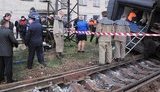 В перевернувшемся в Запорожье поезде ехали дети-спортсмены. ФОТОрепортаж+ВИДЕО