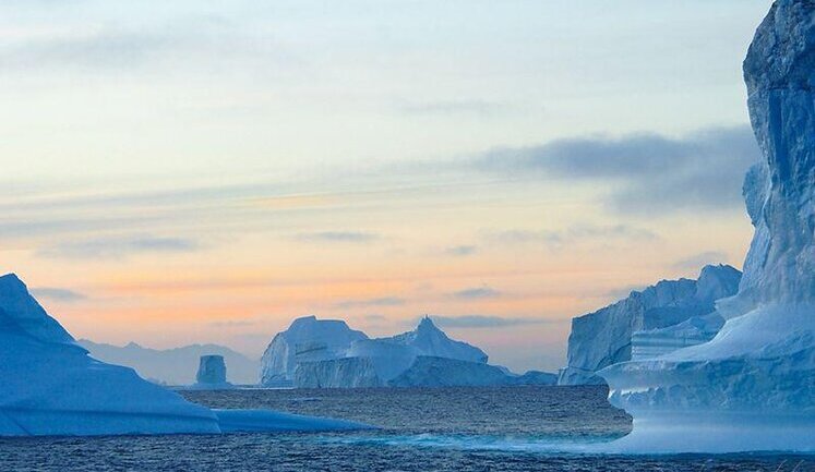 НАТО стурбоване посиленням співпраці Росії та Китаю в Арктиці, - генерал Гринкевич