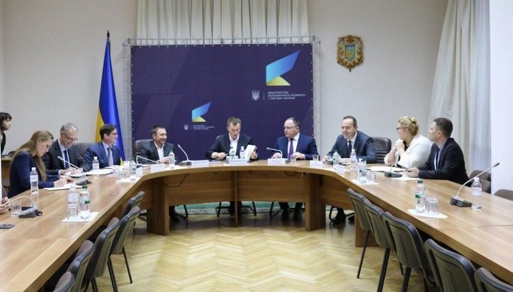 "Маржу Холодова" отменят: правительство подписало меморандум с табачными компаниями