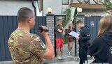 Експодатківець із Житомирщини отримував зарплату як військовий