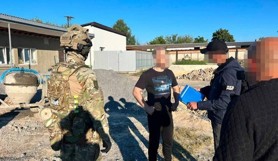 Изготавливали мебель вместо службы: раскрыты злоупотребления в части в Житомирской области, подозрения предъявлены шестерым военным, — ГБР. ФОТОРЕПОРТАЖ