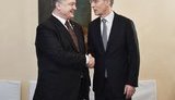 Порошенко зустрівся із Столтенбергом і подякував за солідарність у протидії агресії РФ. ФОТО