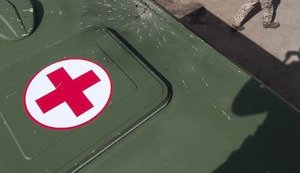 Прокуратура почала розслідування за фактом обстрілу санітарного автомобіля ЗСУ на Донбасі