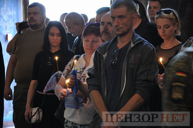 Із воїном Донбасу Андрієм Івановим, який стріляв по Беркуту 20 лютого на Майдані, попрощалися в Києві 07