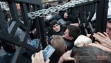 Штурм Апелляционного суда: Забор сломан. ФОТОрепортаж