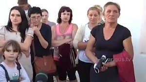 Украинские беженцы в Бурятии остались без одежды и документов: переселенцы вынуждены есть испорченные продукты. ВИДЕО