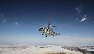 В Казахстане разбился вертолет с 13 военными, все они погибли