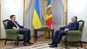 Украина и Молдова проведут совместные консультации по евроинтеграции, - Кулеба