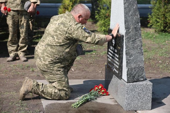 В память о павших спецназовцах построят мемориальный комплекс, - командование 01